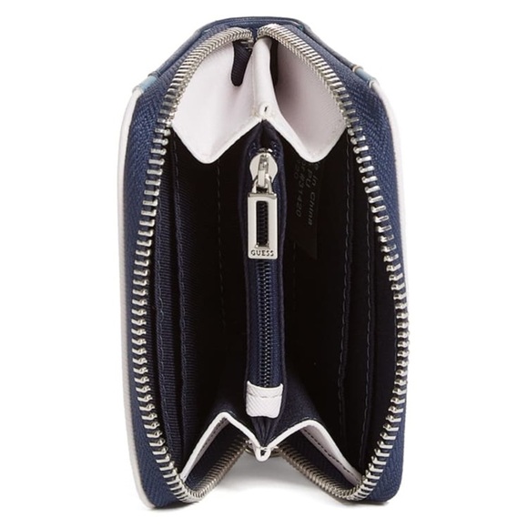New GUESS Women’s Blue Wallet - Picture 8 of 8